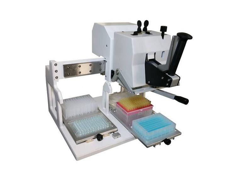 半自动移液工作站